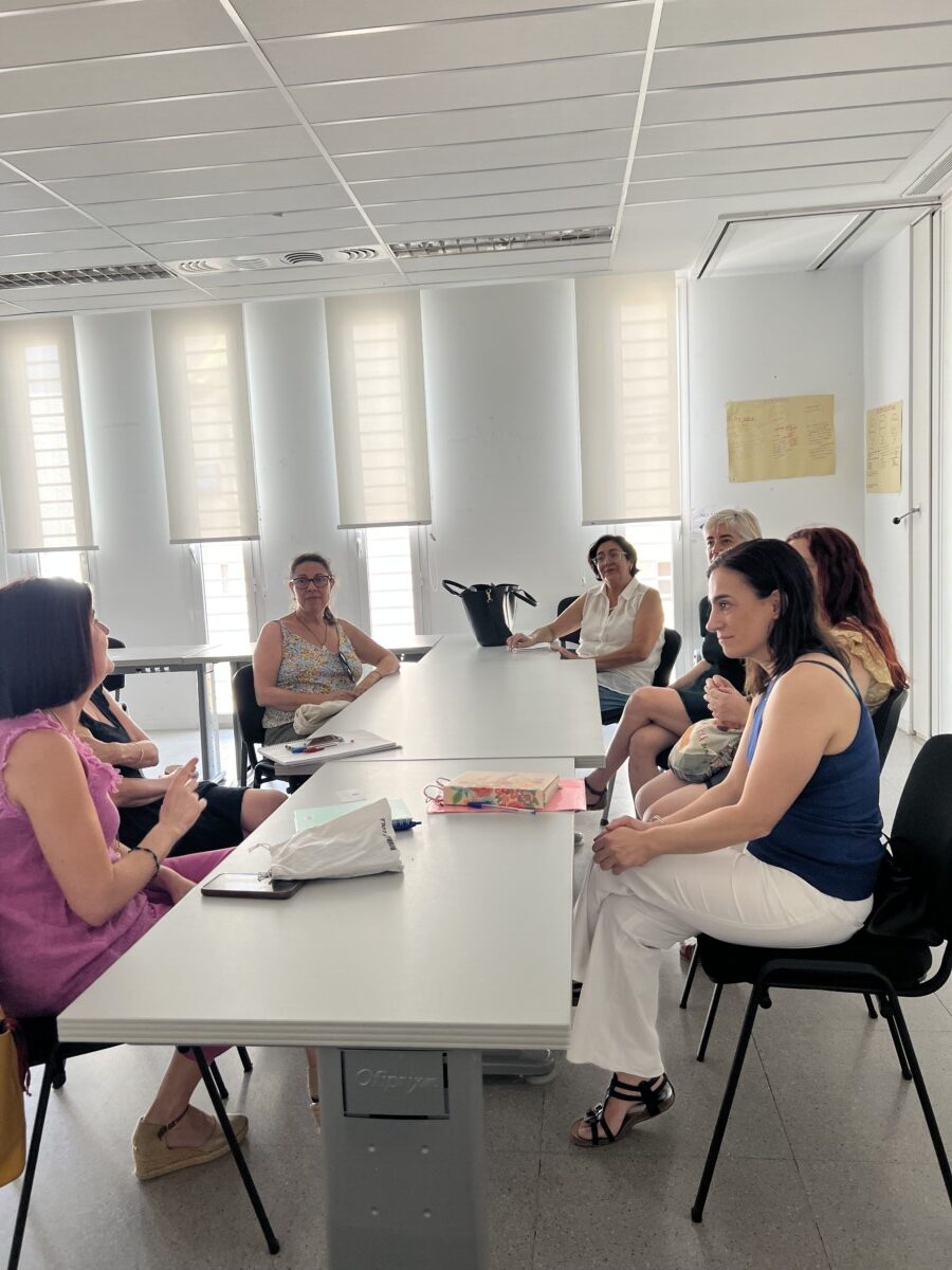 Reunión Casa Dona Torrent programación otoño